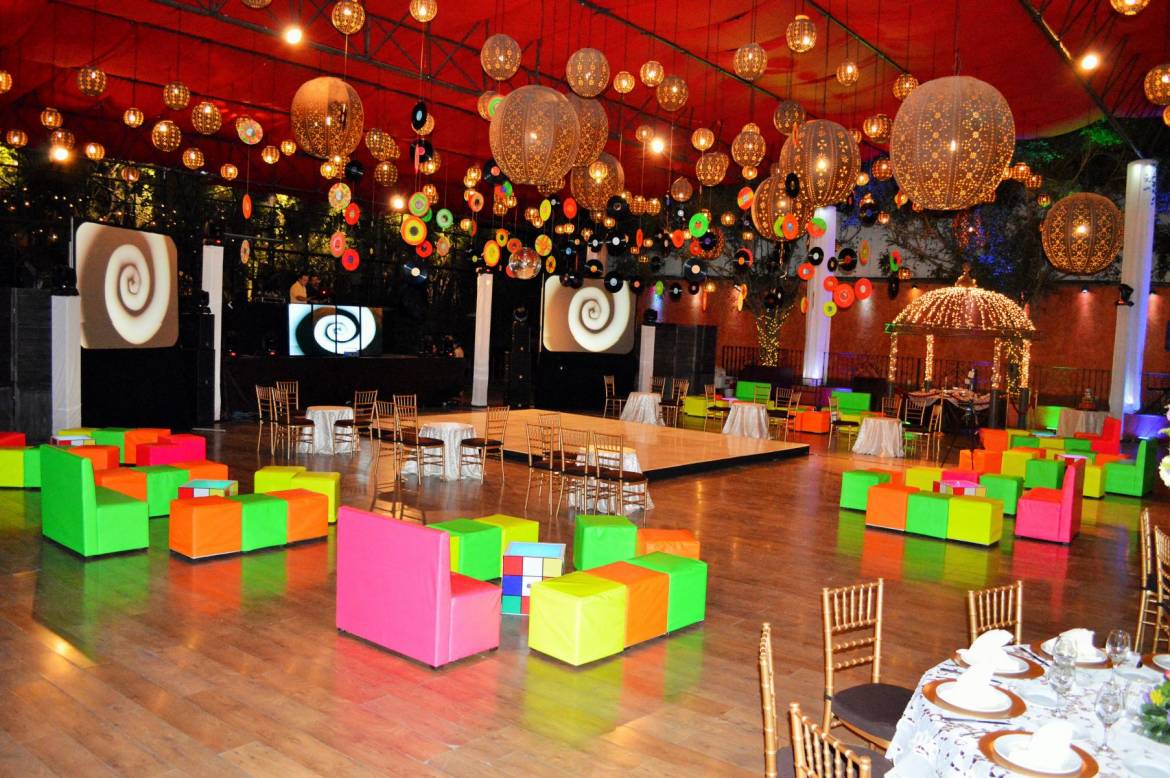 M.-VINTAGE-Y-LOUNGE-10.jpg