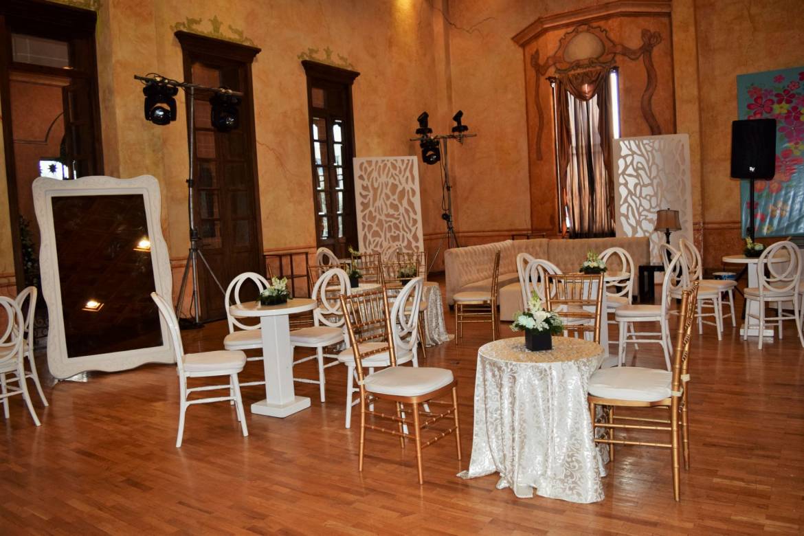 M.-VINTAGE-Y-LOUNGE-14.jpg