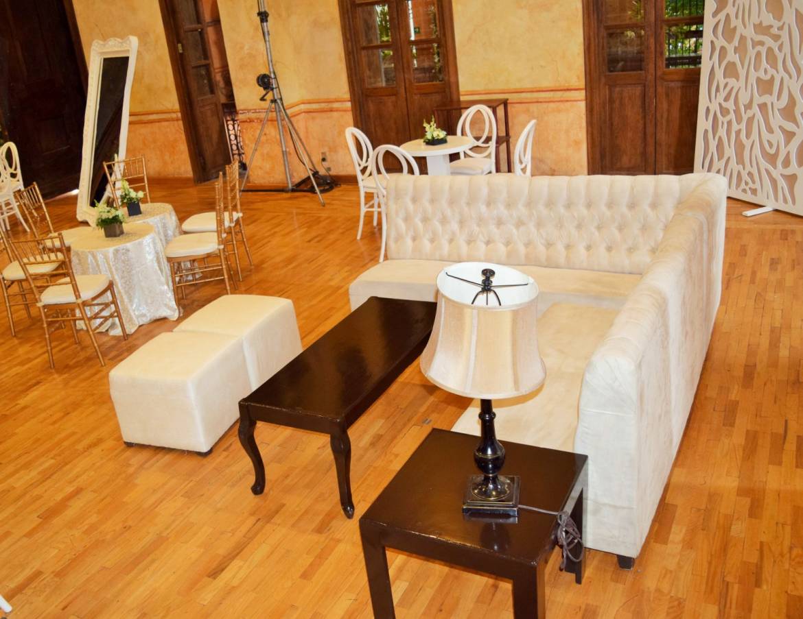 M.-VINTAGE-Y-LOUNGE-15.jpg